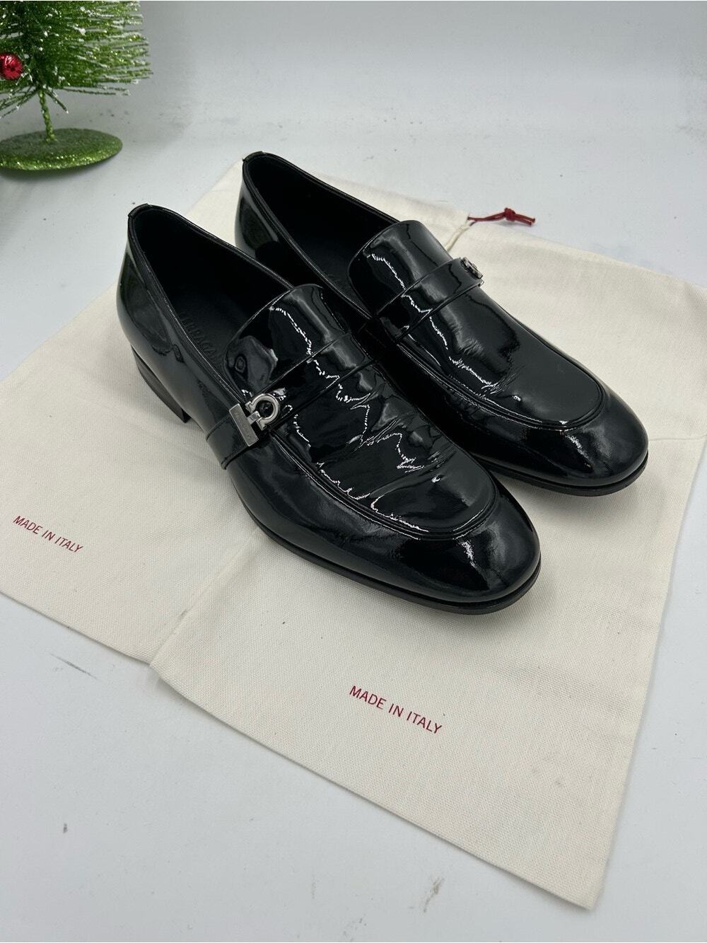 Men's Salvatore Ferragamo Patent , Leather loafers size 10 E made in Italy